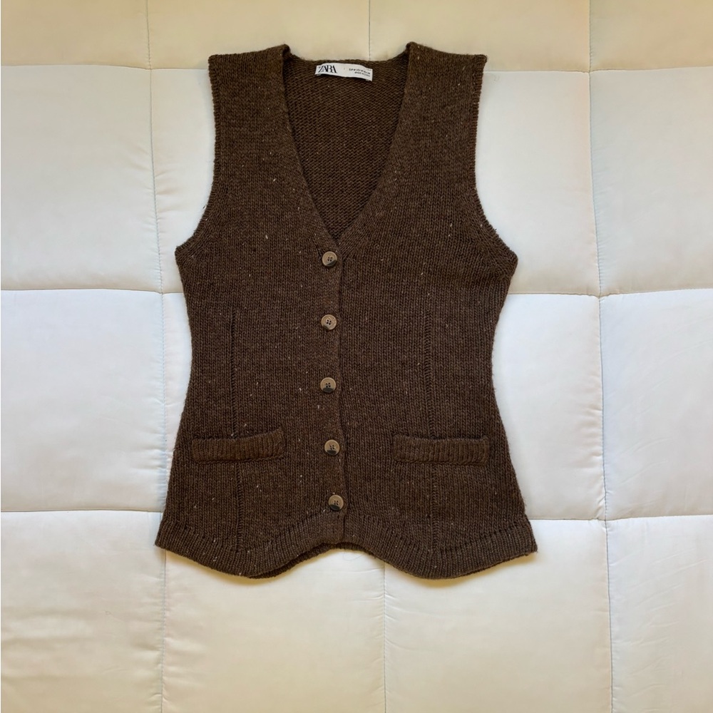 Zara Chocolate Brown V-Neck Buttoned Knit Vest